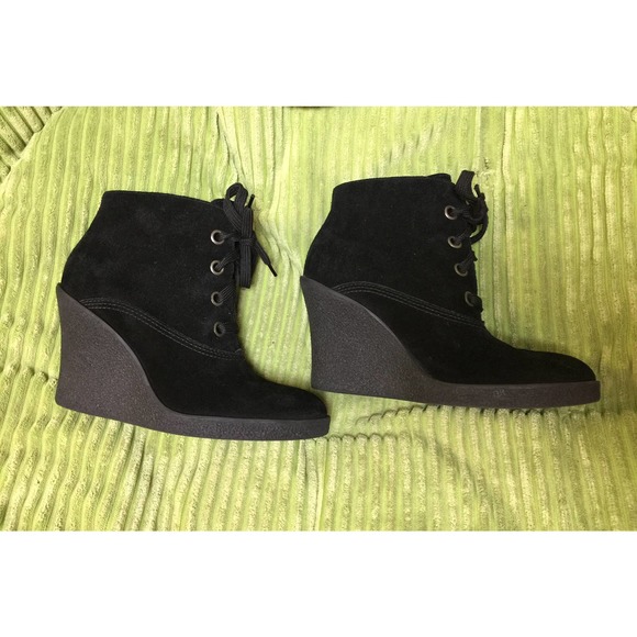 Franco Sarto Black Suede Ankle Boot Wedges Made In Brazil - Women Size 6 - Picture 2 of 9